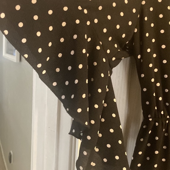 Cute mid length dress - 1X - Picture 2 of 5